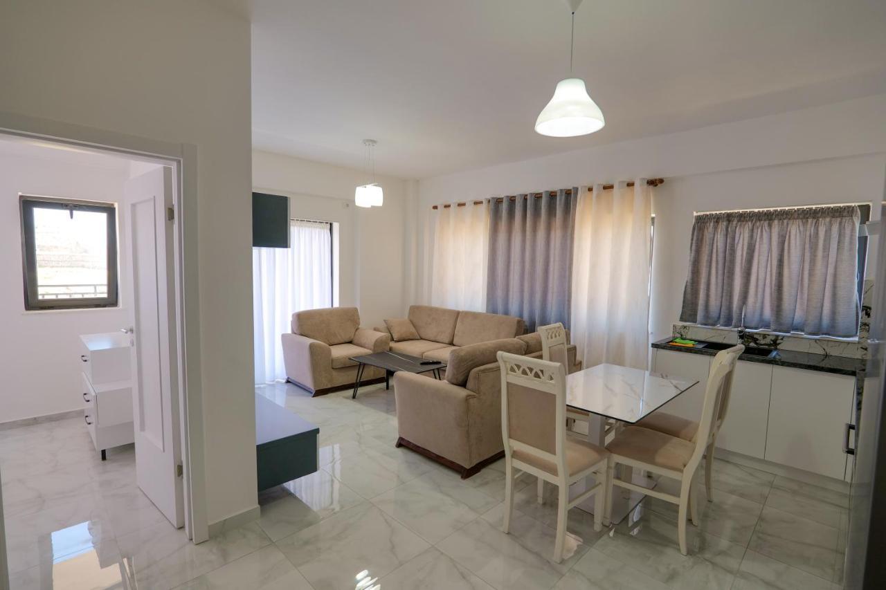 Arijons Apartments Sarandë Eksteriør billede