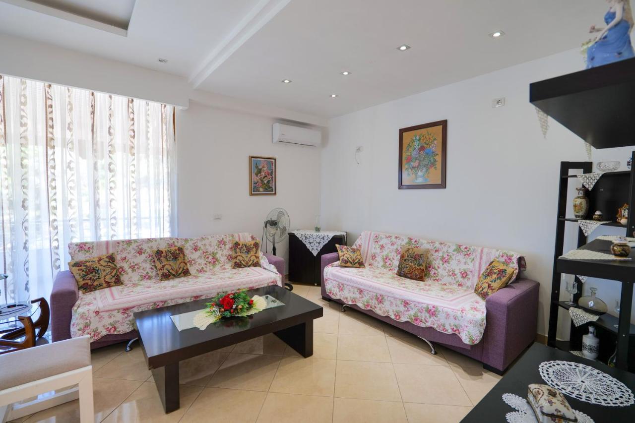 Arijons Apartments Sarandë Eksteriør billede