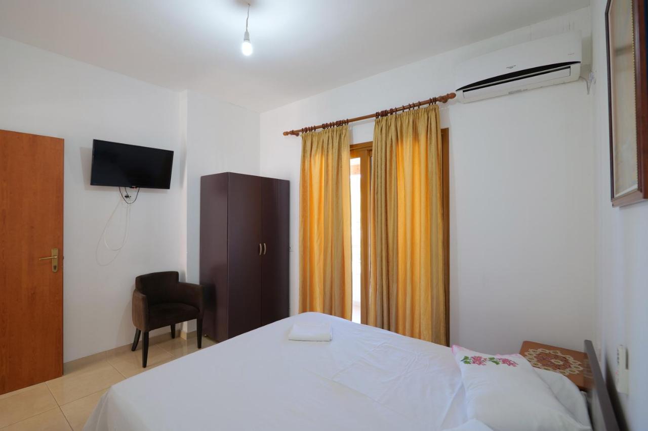 Arijons Apartments Sarandë Eksteriør billede